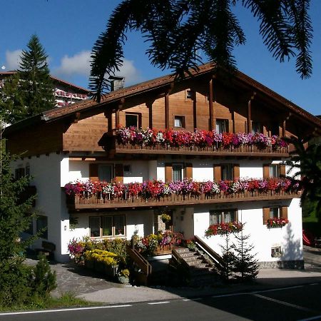 Bed and Breakfast Garni Flurida Badia  Zewnętrze zdjęcie